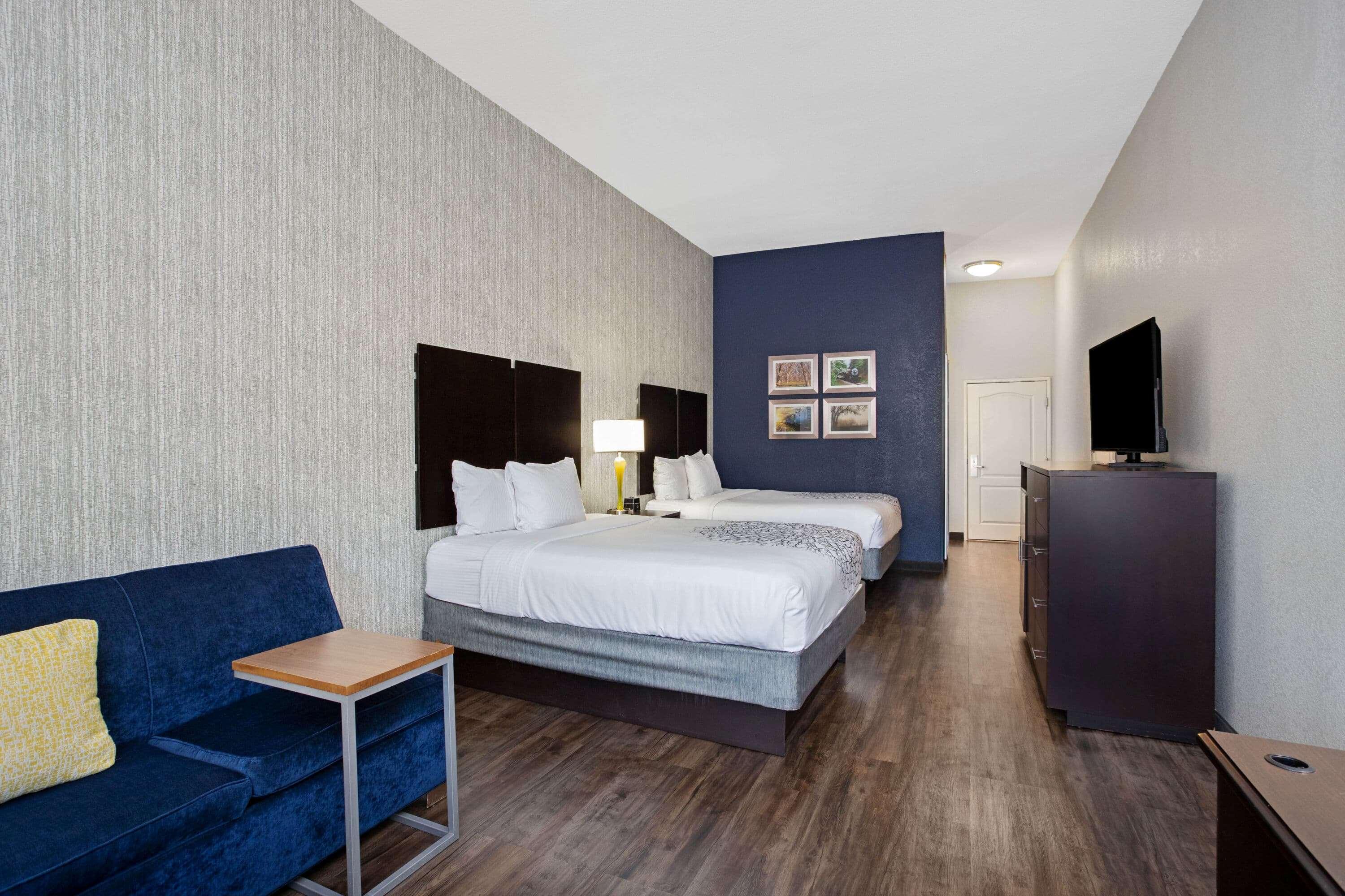 La Quinta By Wyndham Hotel